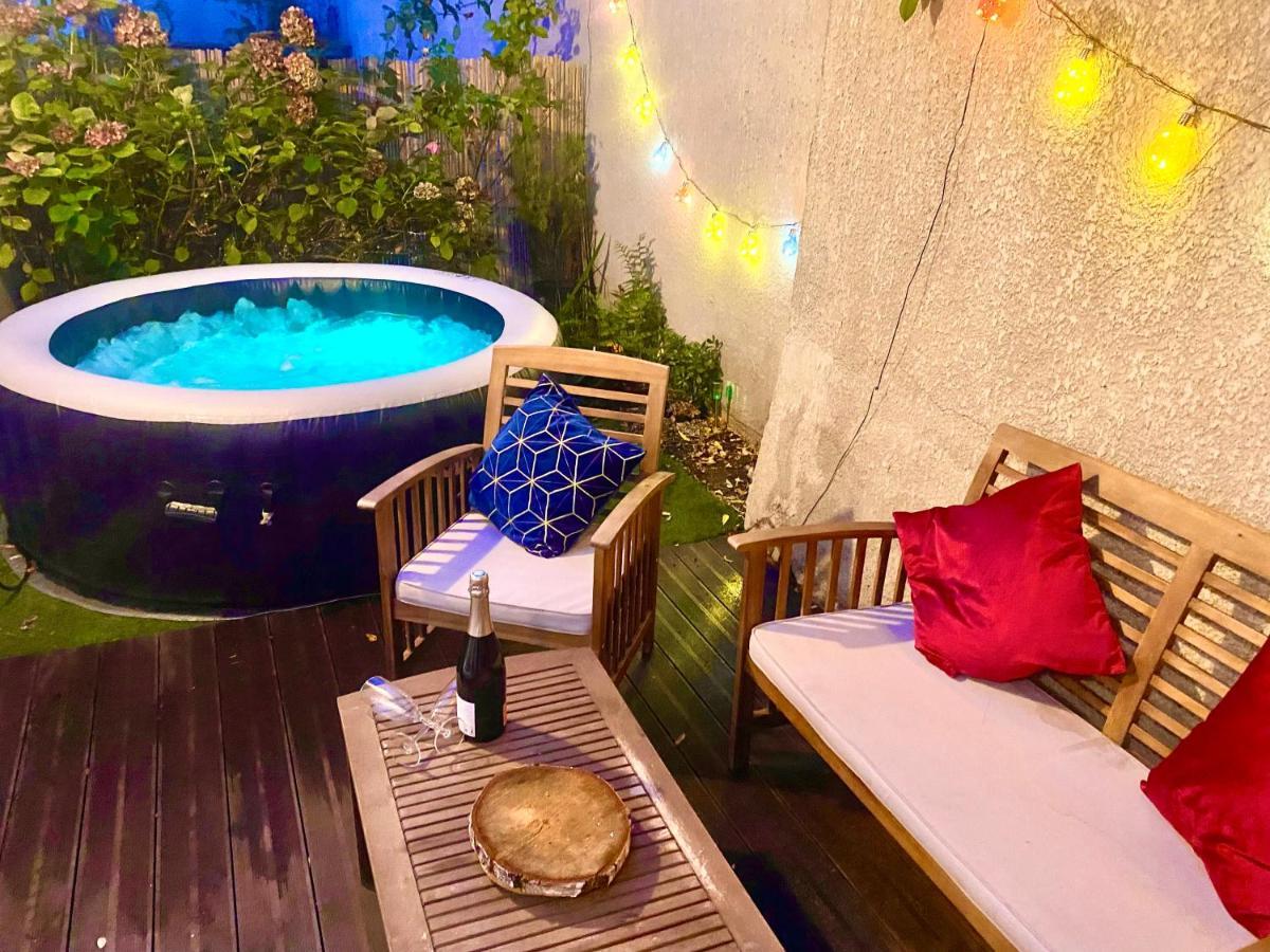 Magnifique Villa Avec Jacuzzi Au Pied Du Stade Сен-Дени Экстерьер фото