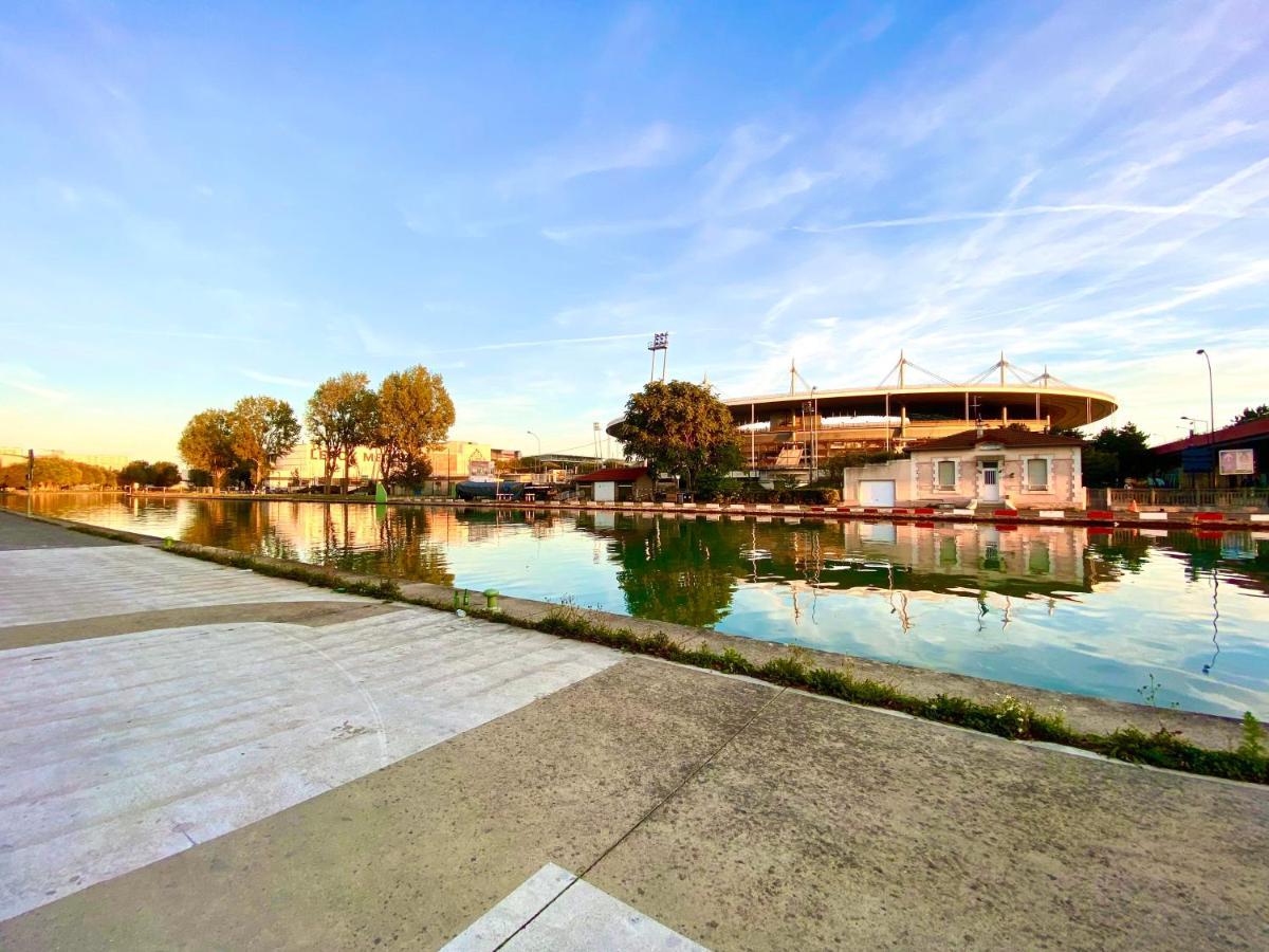 Magnifique Villa Avec Jacuzzi Au Pied Du Stade Сен-Дени Экстерьер фото