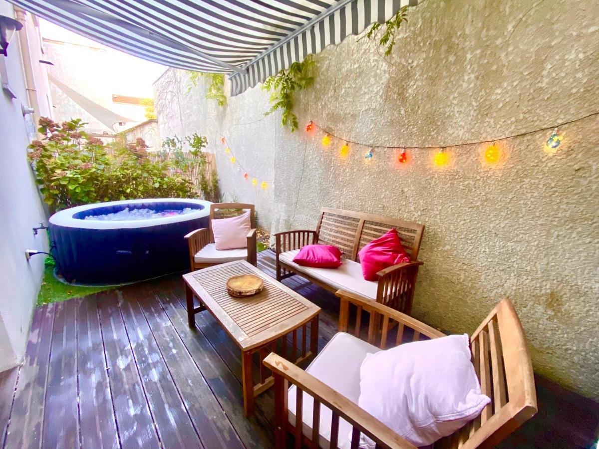 Magnifique Villa Avec Jacuzzi Au Pied Du Stade Сен-Дени Экстерьер фото